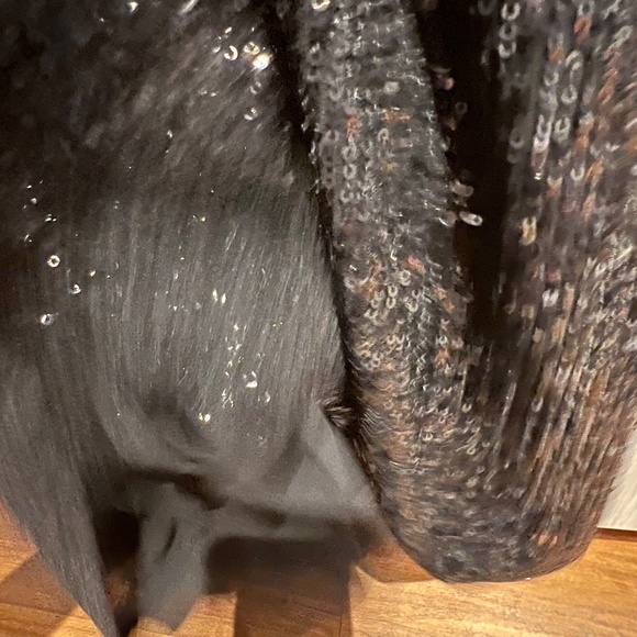 Dress - Picture 5 of 5